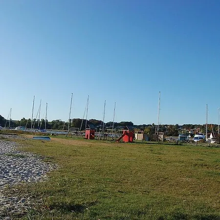 3 Bedroom In 펜션 *