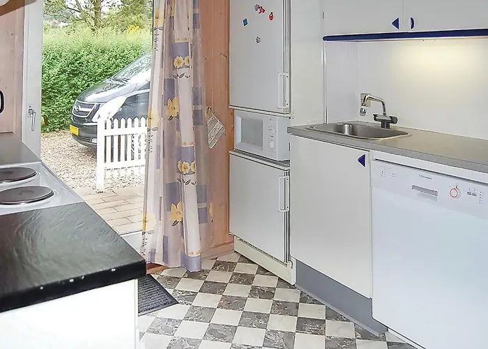 3 Bedroom In * Hejls