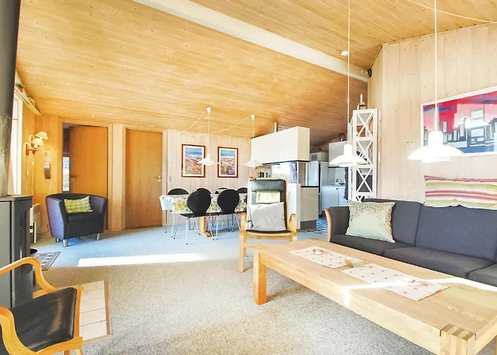 Feriehus 3 Bedroom In *